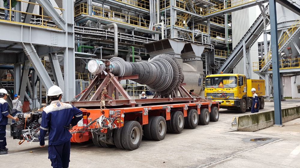 Bốc xếp, vận chuyển thiết bị Rotor tuốc-bin hơi Nhà máy Điện phục vụ công tác bảo trì của Công ty EPS - GENCO3.