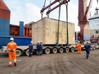 Bốc xếp, vận chuyển vật tư và thiết bị Dự án Nhà máy Xi Măng Sông Lam, Nghệ An.