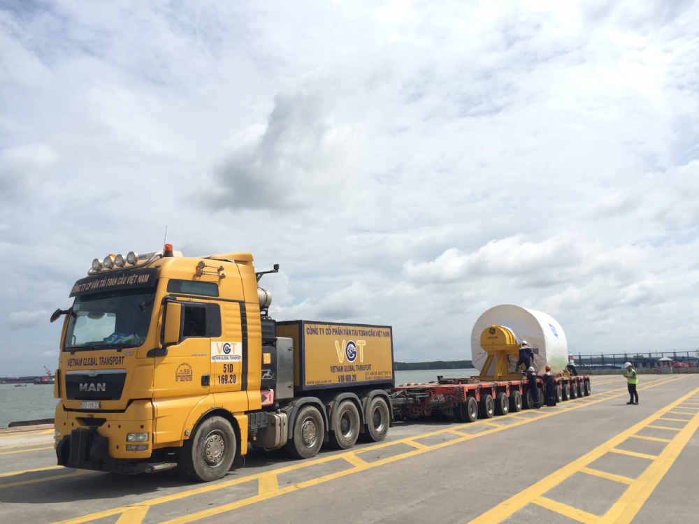 Tiếp nhận và vận chuyển Rotor Máy Phát Điện Nhà máy Điện Phú Mỹ do GE cung cấp.