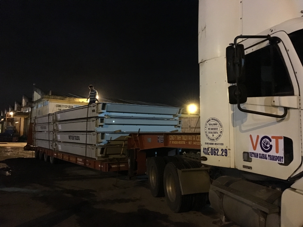 Tiếp nhận vận chuyển thiết bị Dự án Nhà máy Giấy Sun Paper, Lào từ cảng Đà Nẵng đến Sepon, Lào.