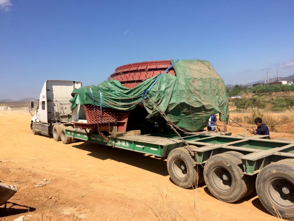 Vận chuyển và bàn giao thiết bị Nhà máy Thủy Điện Dak Poco, Kon Tum.