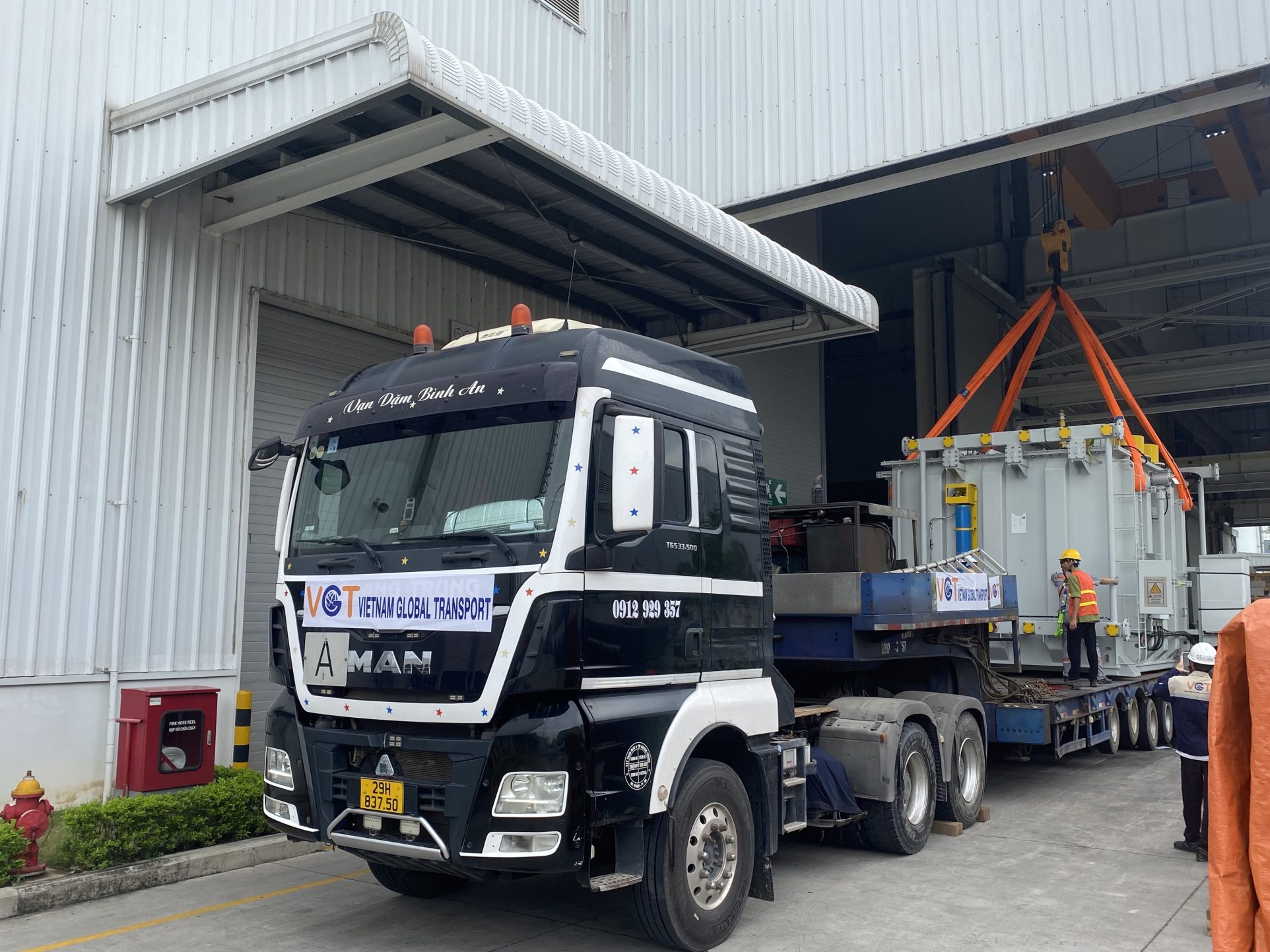 VGT vận chuyển 02 máy biến áp từ Nhà máy Hitachi Bắc Ninh đến Cảng Đình Vũ, Hải Phòng - 6