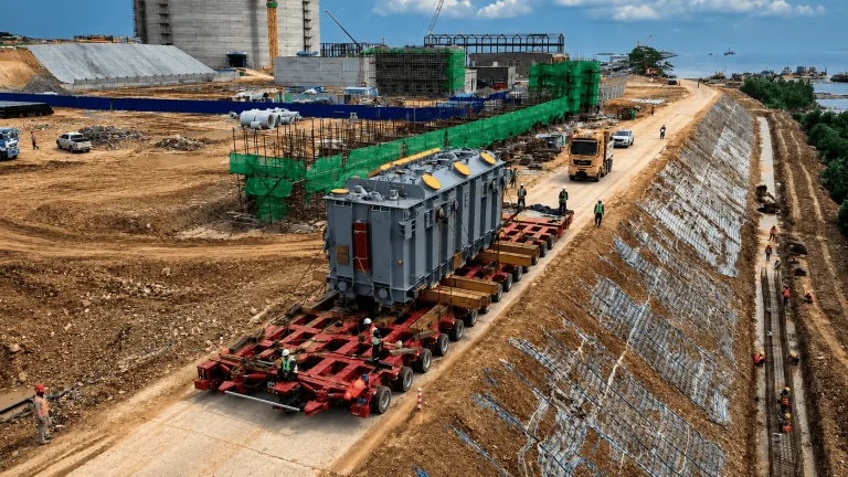 VGT 参与柬埔寨国公省 LNG 燃气电站及接收站项目设备运输